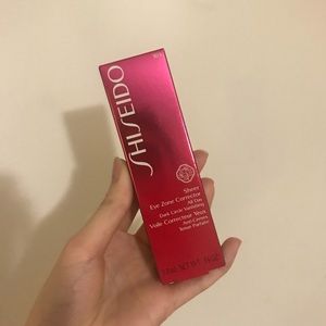 Shiseido eye zone corrector brand new